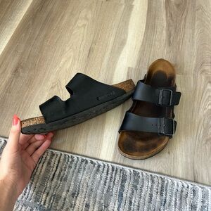 Black Arizona Birkenstocks